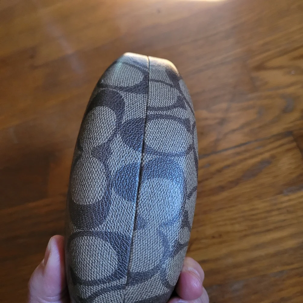 Coach eyeglass / sunglasses case